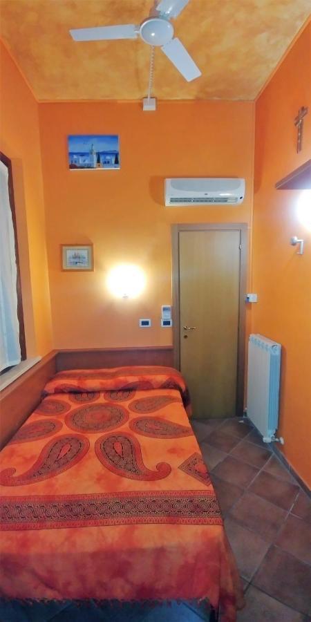 Porto Recanati Zimmer Eksteriør billede